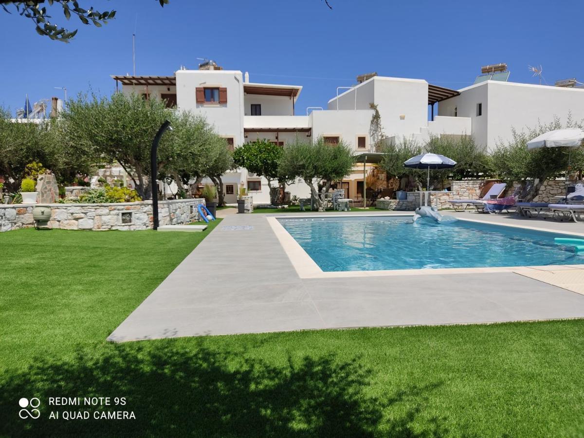 Sunset Studios And Apartments For Adults Over 21 Only Náousa Eksteriør billede