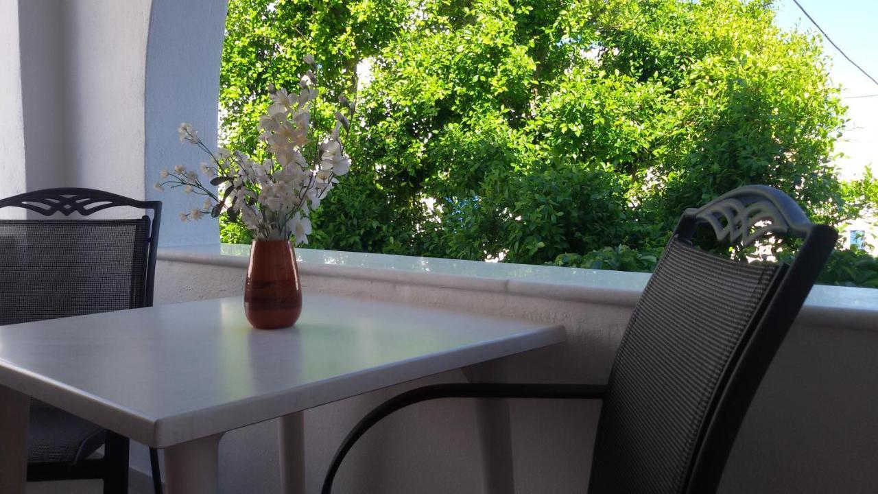 Sunset Studios And Apartments For Adults Over 21 Only Náousa Eksteriør billede