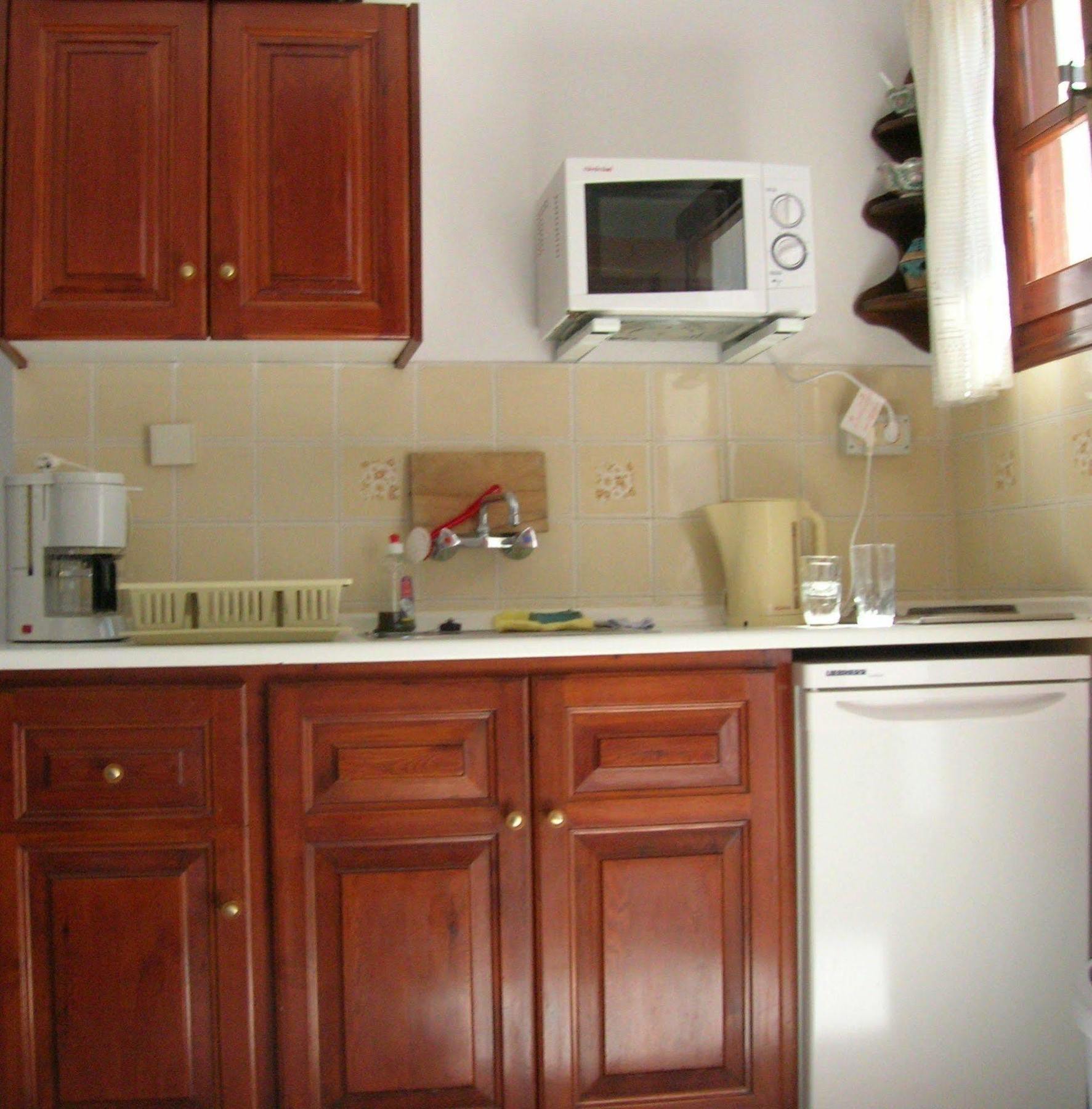 Sunset Studios And Apartments For Adults Over 21 Only Náousa Eksteriør billede